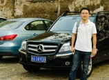 Cai Hongxin and his wife\'s car