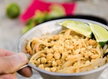 Thai peanut noodles