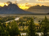 Golden rays at Snake River Overlook