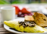 Spinach mushroom omelette