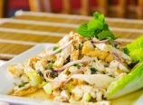 Tofu larb