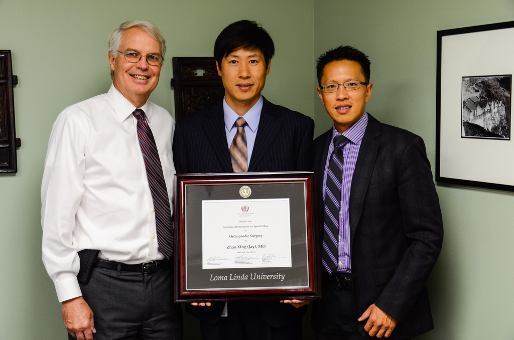 Zhao Xing Completes Special Fellowship