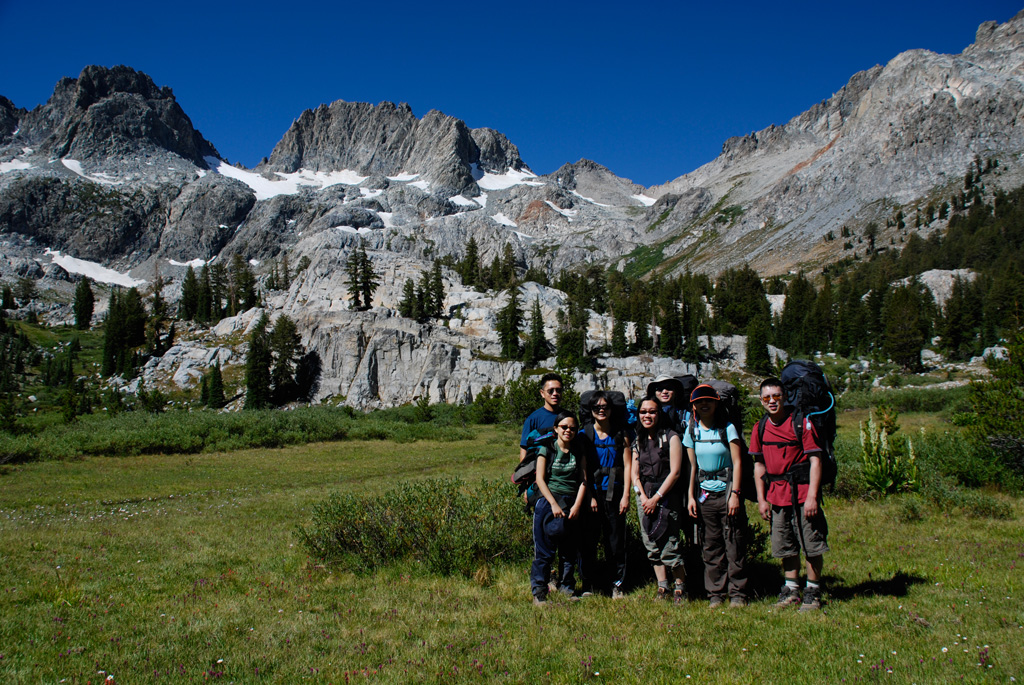 Ediza and Minaret Lakes