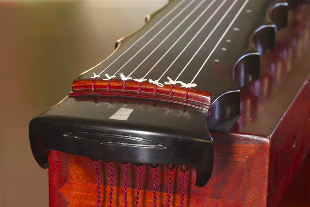 Tuning the guqin